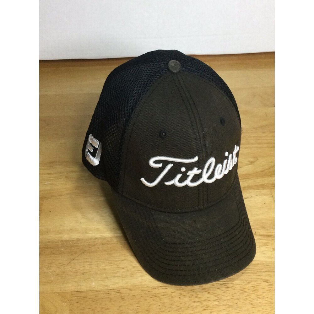 Titleist FJ New Era Baseball Fitted Hat Cap Large-XLarge Black‎